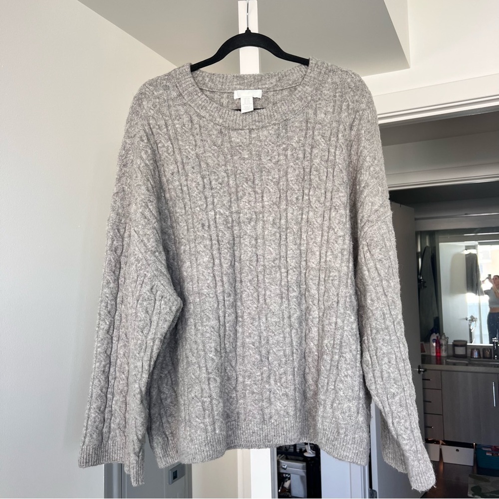 SOLD H&M Heather Gray Knit Sweater- XXL